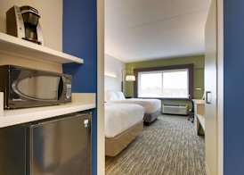 Holiday Inn Express & Suites ELIZABETHTOWN NORTH by IHG 2