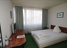 Hotel Alpha 4
