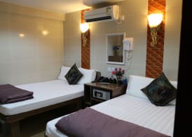 Tokyo Hostel 5