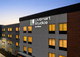 LivSmart Studios By Hilton Kokomo 4