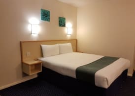 Days Inn Sutton Scotney North 5
