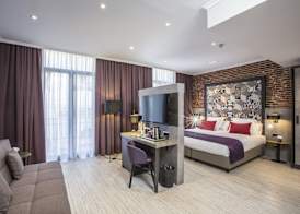Leonardo Hotel Barcelona Las Ramblas 4