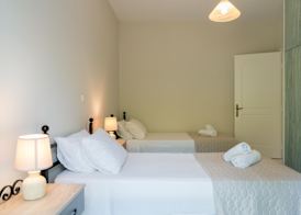 Captain's Apartments in Olive Grove 5
