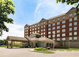 Hilton Garden Inn Cleveland Airport 5
