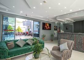 infinity hotel 2
