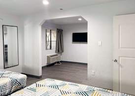 OYO Hotel Irving DFW Airport North 4