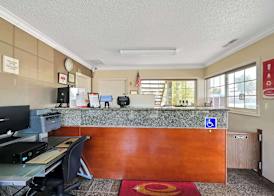 Econo Lodge Woodland near I-5 2