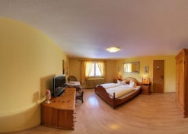 Hotel Merkurwald-Restaurant Wolpertinger 4