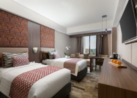 The Alana Hotel & Conference Center Malioboro Yogyakarta by ASTON 5