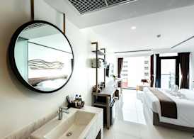 Blackwoods Hotel Pattaya - SHA Extra Plus 5