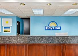 Days Inn by Wyndham Saint Pauls 4