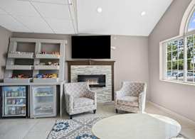 Sonesta Essential Hotels & Suites Kansas City/Blue Springs 4