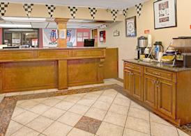 Days Inn by Wyndham Mooresville Lake Norman 2
