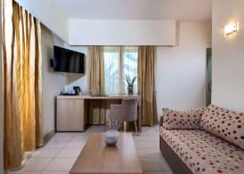 Minos Mare Royal 3