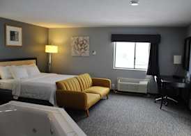 American Inn and Suites Ionia 5