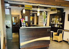 Logis Cottage Hotel 2