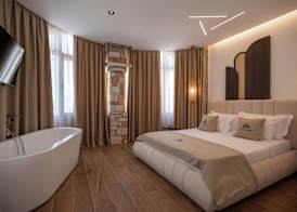 Hotel Castle 2