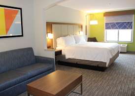 Holiday Inn Express FOREST CITY by IHG 3