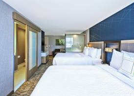 SpringHill Suites by Marriott St. Joseph Benton Harbor 5
