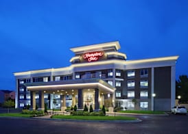 Hampton Inn Holland 2