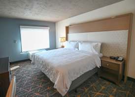 Holiday Inn CLEVELAND-MAYFIELD by IHG 5