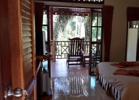 Rattana Guesthouse & Bungalow 5