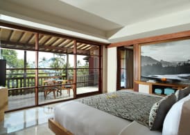 Amnaya Resort Kuta 5