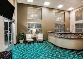 Super 8 by Wyndham Sevierville Riverside 2
