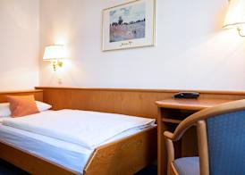 Hotel Am Steinberg 5