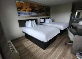 Days Inn by Wyndham Charleston WV 4