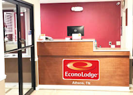 Econo Lodge Athens I-75 2