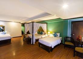 The Fair House Beach Resort & Hotel 3