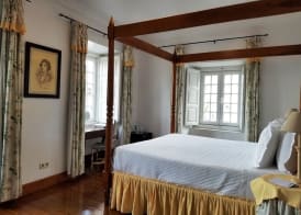 Lawrences Hotel 3