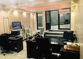TAKSİM CMLM Suit 4
