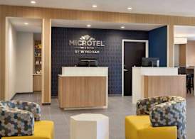 Microtel Inn & Suites by Wyndham Gambrills 2