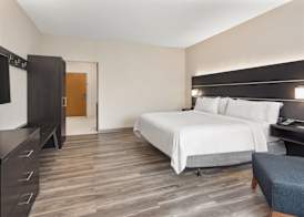 Holiday Inn Express & Suites HARDEEVILLE-HILTON HEAD by IHG 5