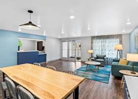 WoodSpring Suites Richmond Airport 3