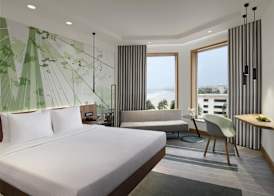 Novotel Mumbai Juhu Beach 4