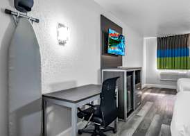 SureStay Hotel by Best Western Oklahoma City West 5