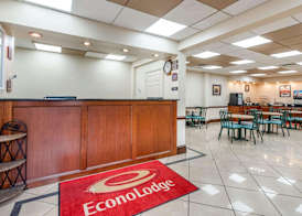 Econo Lodge Louisville Downtown 5