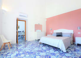 De Vivo Realty - Mary's Apartments 3