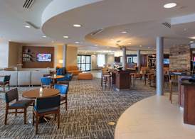 Courtyard by Marriott Canton 5