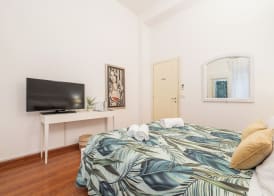 Blanco Rooms 5
