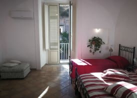 The Spanish Palace, Suites, Rooms, Apartments & Terraces 2