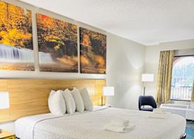 HomeLodge Newnan 5