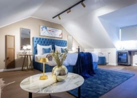 Delphi Hotel & Restaurant 5