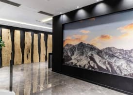 HOTEL M 2