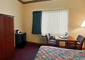 Americas Best Value Inn & Suites Waukegan Gurnee 5