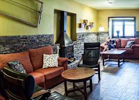 Hostal La Plaça 5