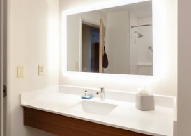 Holiday Inn Express & Suites SAN ANTONIO NW NEAR SEAWORLD by IHG 5